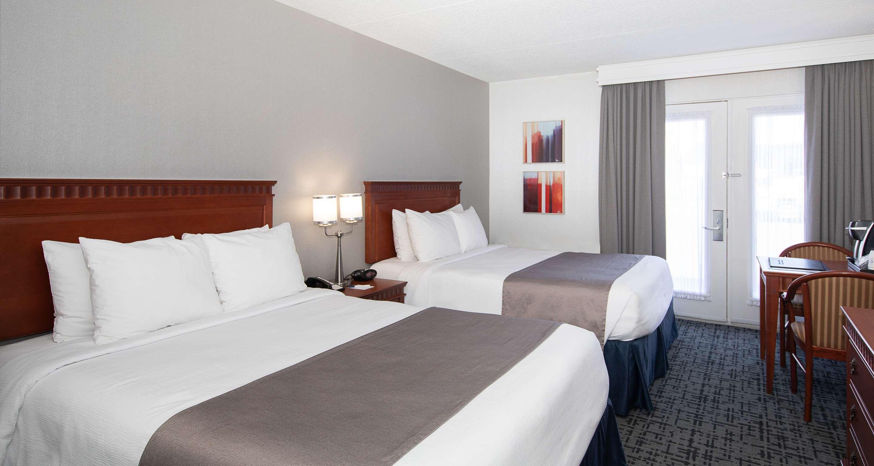 Best Western Hotel Brossard Eksteriør bilde