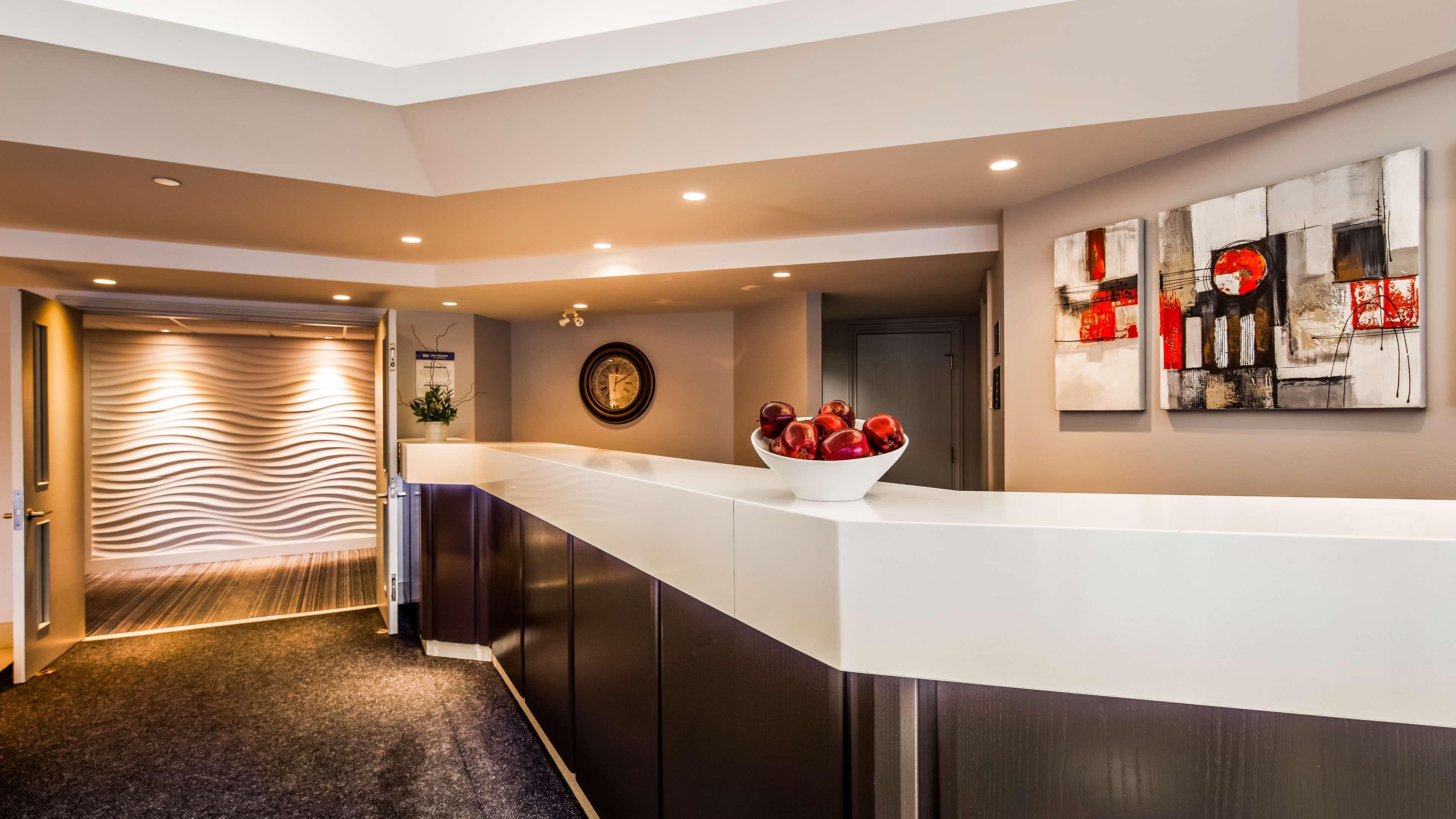 Best Western Hotel Brossard Eksteriør bilde