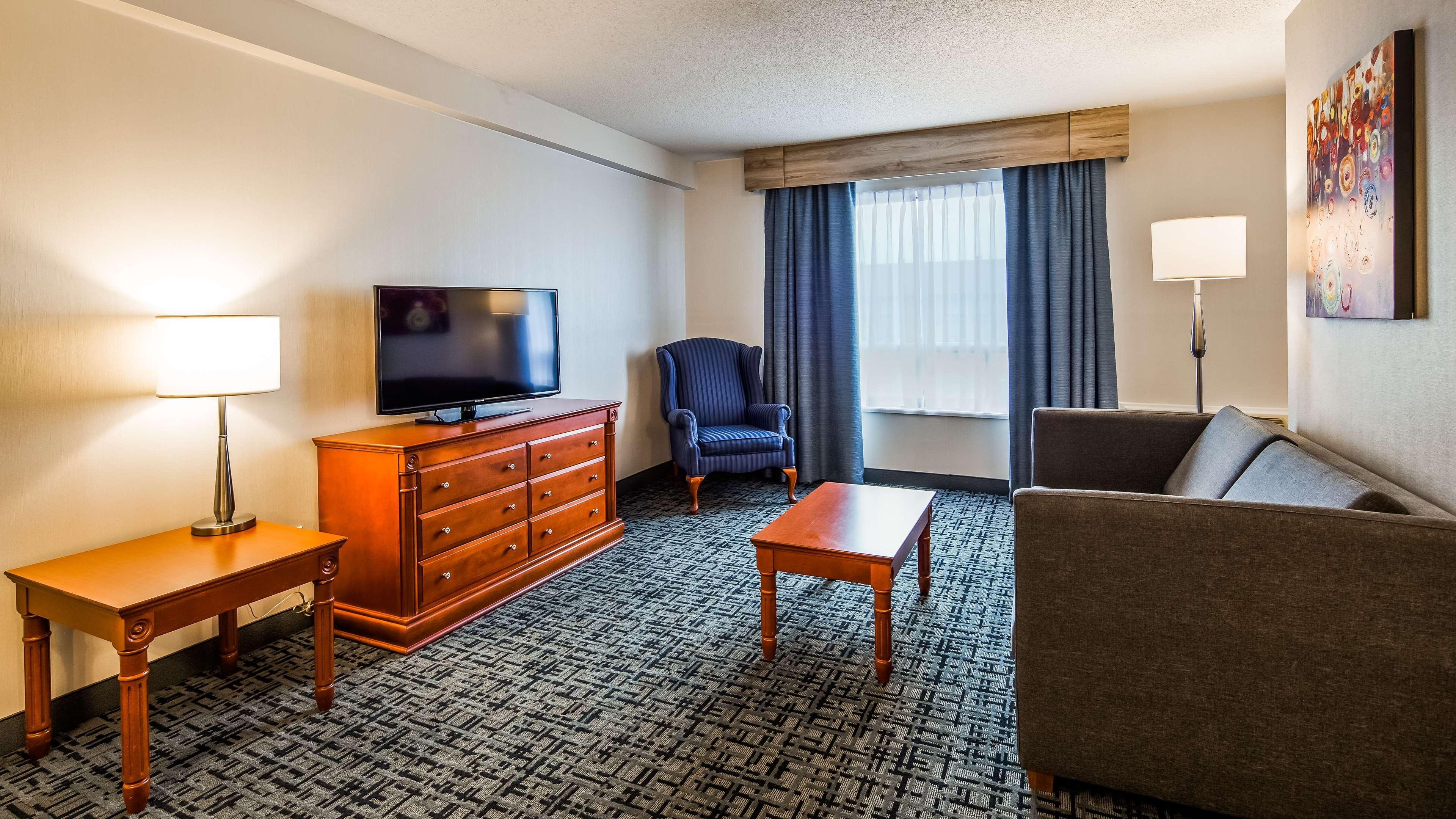 Best Western Hotel Brossard Eksteriør bilde