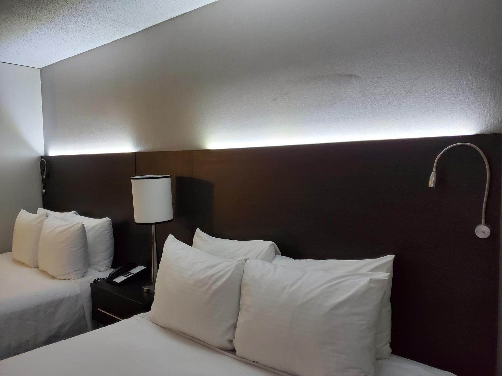 Best Western Hotel Brossard Eksteriør bilde